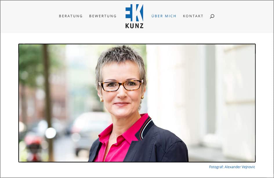 Portraitfoto einer Geschäftsführerin für die Homepage